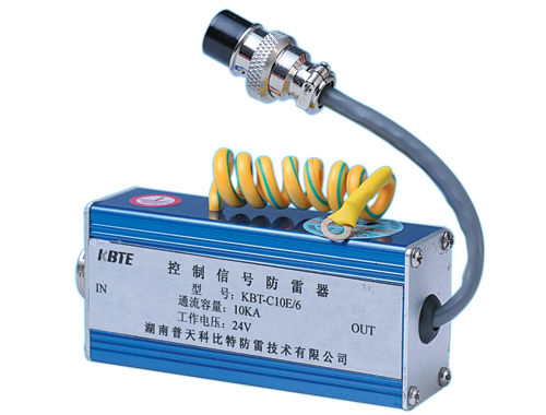 航空頭數(shù)據控制信號防雷器